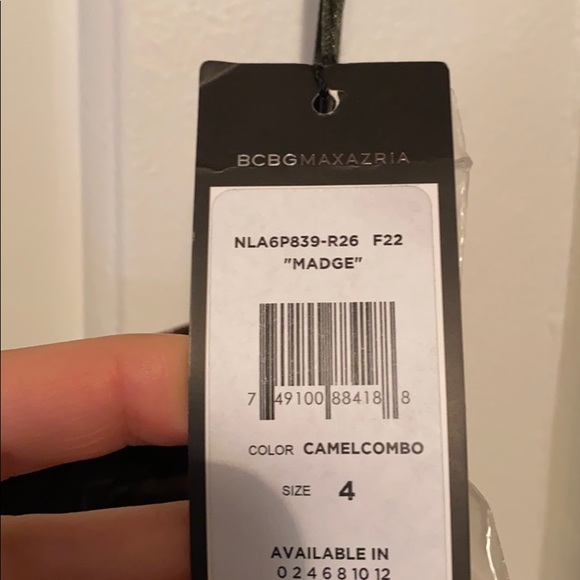 NWT BCBG cocktail dress - Picture 7 of 7